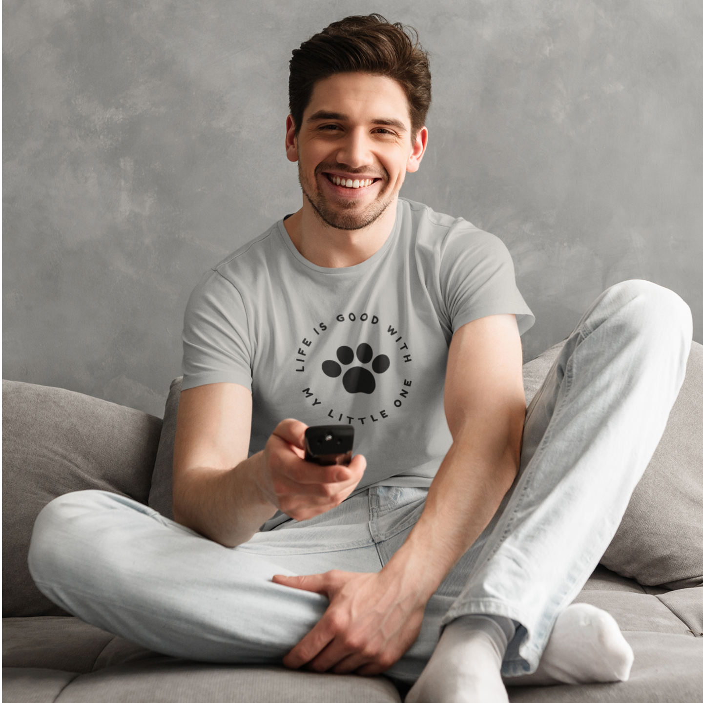Men dog lover graphic printed round neck T-shirt - Image 4