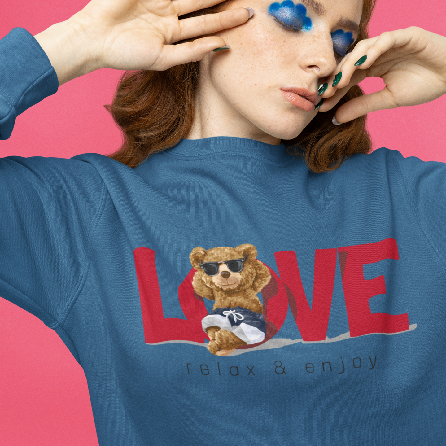 Roundneck oversized streetwear Sweatshirt for women - Image 3
